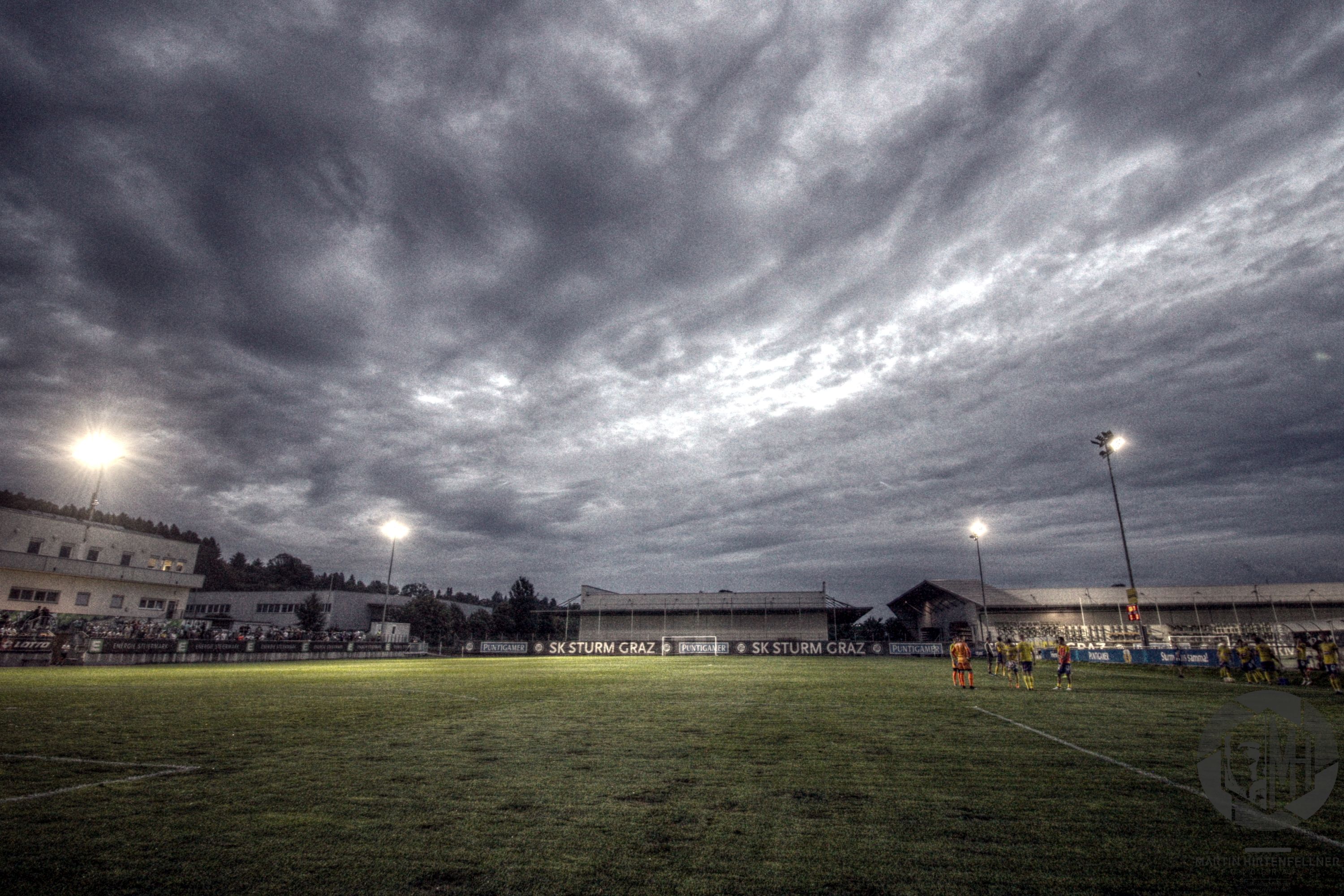 Unbenannt_pregamma_1_mantiuk06_contrast_mapping_0.1_saturation_factor_0.8_detail_factor_1